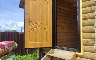 входная дверь для дачи с внутренней отделкой из МДФ